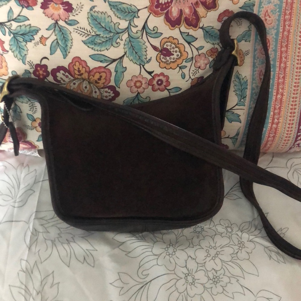 Vintage coach bag from late 1992.